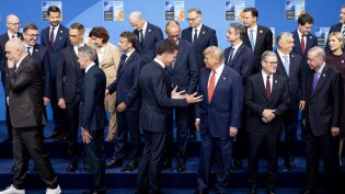 "Bezbronna Europa będzie łupem i ofiarą". Czy jest w stanie samodzielnie się obronić?